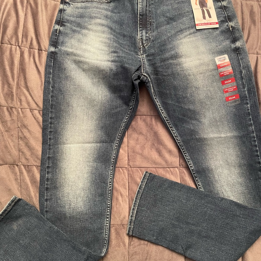 Men’s regular taper jeans
